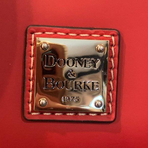 Dooney & Bourke Large Beacon Saffiano red bucket drawstring bag - Picture 2 of 15